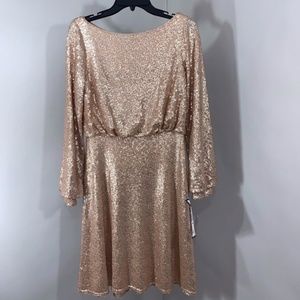 TADASHI SHOJI JUNO SEQUIN COWL-BACK DRES CHAMPAGNE